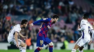 赛事中保持 赛事中保持