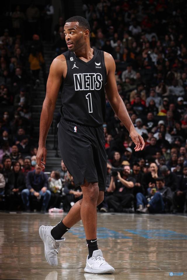 1横扫帕德 1横扫帕德